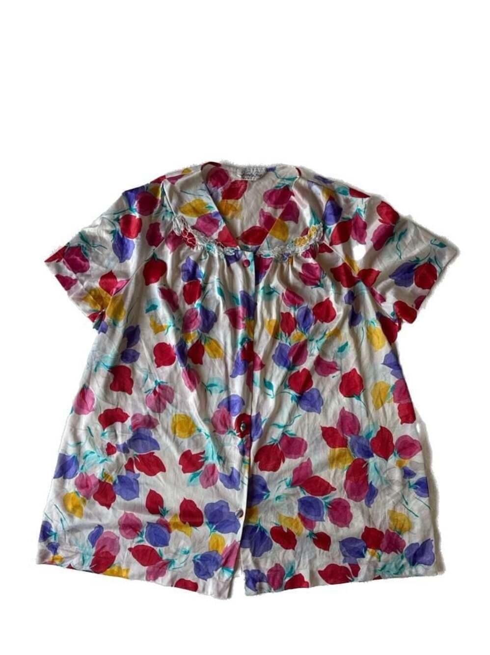 Vintage Vanity Fair 1980s Floral Short Sleeve Pajama Top with Lace Trim